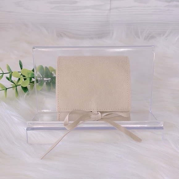 Luxury Zipper Pull Charm Bracelet - Picture 9 of 9